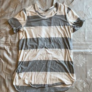 Lululemon stripe scoop tee